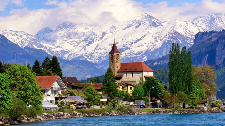 Suíça reabre as fronteiras para turistas brasileiros: programe-se para conhecer lugares belíssimos nesse país.